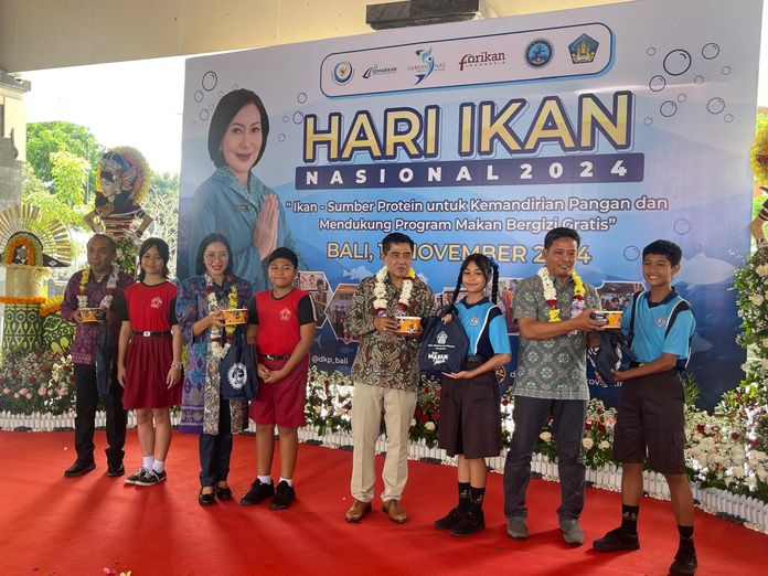 Makan Ikan