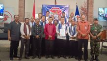 Mangku Pastika Didapuk Bapa Tua IKB Flobamora Bali, Ajak Warga NTT Perjuangkan Affirmative Action Mangku Pastika
