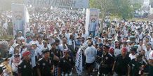 20 Ribu Peserta Meriahkan Jalan Sehat Bahagia RDG di Karangasem Jalan