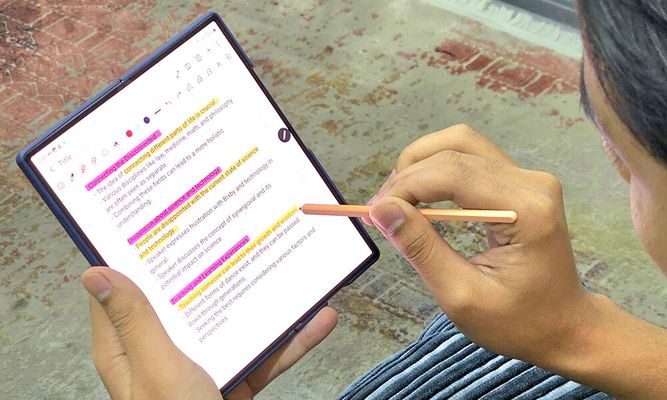Manfaatkan highlight mode untuk menandai kalimat yang penting Samsung