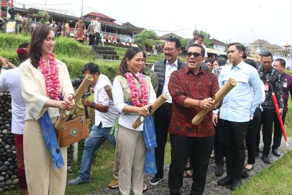 Kunjungan Kerja Menteri Pariwisata RI Kunjungan Kerja Menteri Pariwisata RI