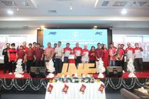 JNE Sambut Natal 2024 dengan Melesat Antar Kebahagiaan yang Penuh Cinta dan Kasih JNE Nataru