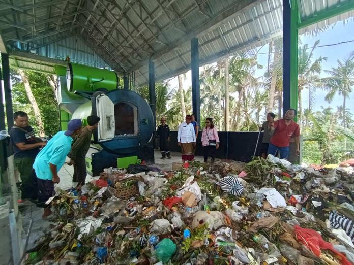 BaliPortalNews_ Pengolahan Sampah Pengolahan Sampah