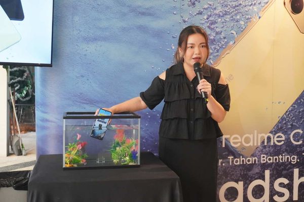 Realme C75