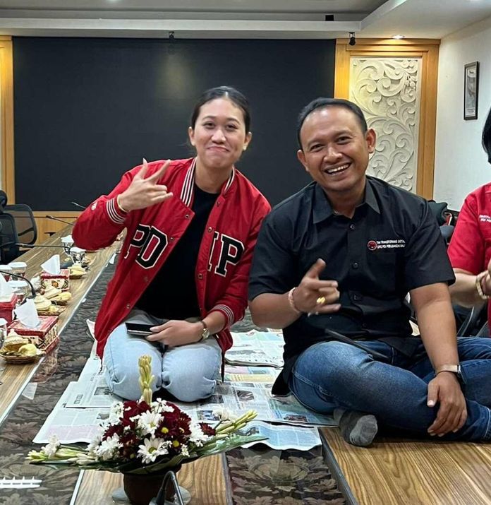 Tukang Foto