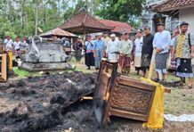 Bantu Pulihkan Pura Puseh Desa Culik Pasca Kebakaran, Gus Par – Guru Pandu Dapat Apresiasi Pura Puseh Desa Culik