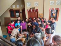 Latih PKK Membuat Ayam Betutu, Desa Kesiman Kertalangu Dorong Jiwa Kewirausahaan Desa Kesiman Kertalangu