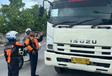 Dishub Denpasar Gelar Pengawasan dan Pengendalian Lalu Lintas di Jalan Mahendradatta Dishub Denpasar