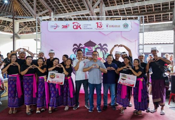 OJK Bali Gelar BBQ 2024 di Desa Bengkel, Tingkatkan Literasi Keuangan di Perdesaan OJK Bali Gelar BBQ 2024 di Desa Bengkel, Tingkatkan Literasi Keuangan di Perdesaan