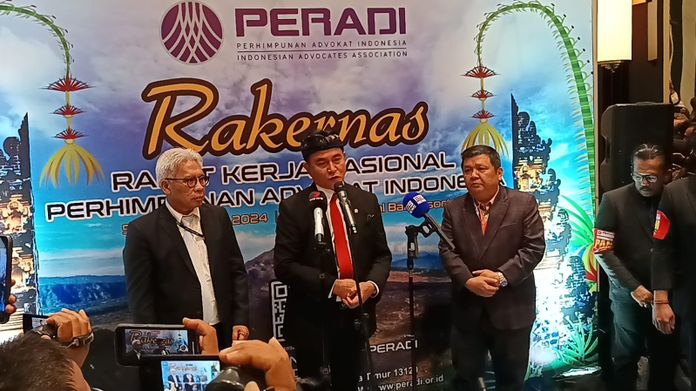 Menteri Koordinator Bidang Hukum, HAM, Imigrasi, dan Pemasyarakatan, Yusril Ihza Mahendra Yusril