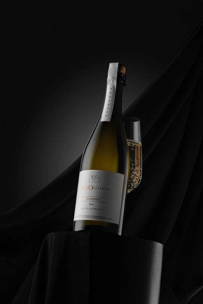 Rayakan Hidup dengan Two Islands Prosecco, Sparkling Wine Terbaru dari Hatten Wines