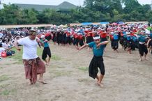 Rangkaian “Melepas Matahari 2024”, Ribuan Anak-Anak Sanggar Tari di Denpasar Gelar Latihan Bersama Anak-anak Latihan