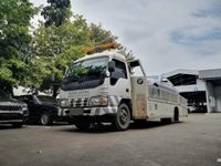 BMW Astra Siapkan Armada Evakuasi Banjir BMW Astra