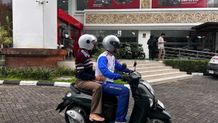 Tips #Cari_Aman Berboncengan dengan Sepeda Motor Boncengan