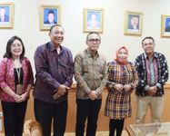 Audiensi Bersama Dirjen Guru dan Tenaga Kependidikan, Wali Kota Jaya Negara Bahas Solusi dan Komitmen Pengisian Kekurangan Tenaga Guru Guru