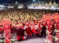 Wali Kota Jaya Negara Rayakan Malam Pergantian Tahun di Pantai Mertasari Sanur Pergantian Tahun