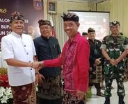 Made Ruspita Berikan Selamat kepada Gus Par dan Pandu atas Penetapan sebagai Bupati dan Wakil Bupati Karangasem Bupati Karangasem