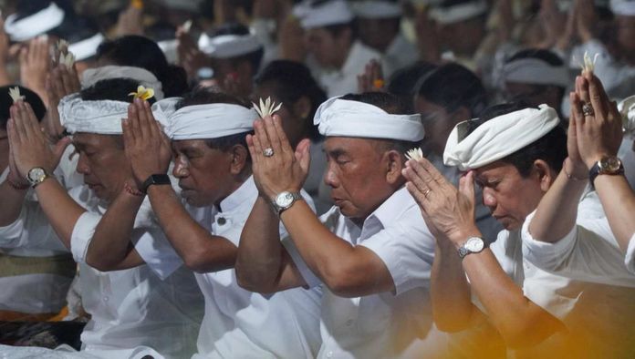 Hari Suci Siwaratri Hari Suci Siwaratri