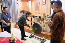 Sekda Alit Wiradana Buka Musrenbang Kecamatan Denpasar Barat Musrenbang