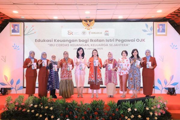 Literasi Keuangan Literasi Keuangan
