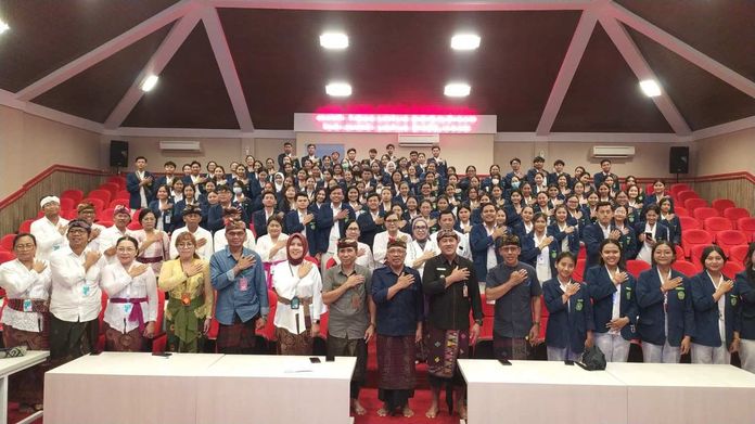 Mahasiswa KKN Mahasiswa KKN