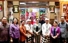 Kabupaten Tabanan Unjuk Karya di INACRAFT 2025, Bupati Sanjaya dan Rai Wahyuni Sanjaya Dukung Pengrajin Lokal Raih Pasar Global INACRAFT 2025