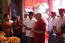 Rayakan Cap Gomeh, Bupati Sanjaya Harapkan Tabanan Selalu Harmonis Cap Gomeh