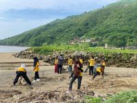 ITDC Bersama Mahasiswa KKN PMD Desa Kuta Universitas Mataram Beraksi untuk Kelestarian Lingkungan di The Mandalika KKN