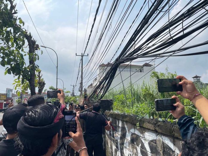 BaliPortalNews_ Kabel Kabel