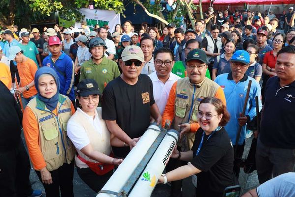 Kerja Bakti di Mangrove