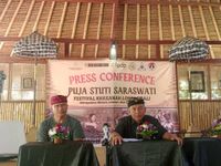 Lontar Berusia 400 Tahun Meriahkan Pembukaan Puja Stuti Saraswati Lontar