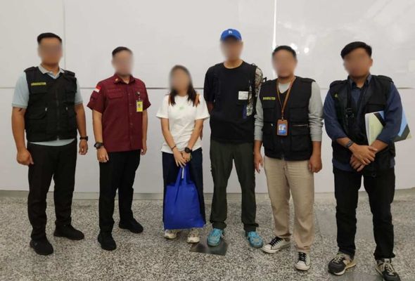 BaliPortalNews_ dEPORTASI dEPORTASI