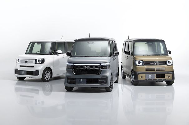 Honda NBOX 4 (1) Honda NBOX 4