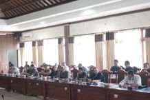 Sikapi Hasil Kunjungan Lapangan, Dewan Buleleng Gelar Rapat Gabungan Komisi Rapat Kerjs