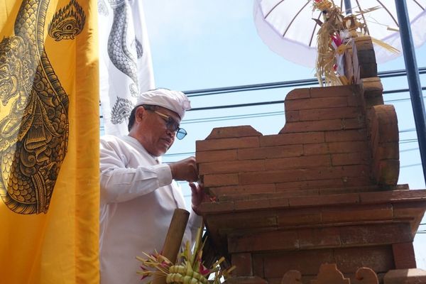 Sekda Alit Wiradana Sekda Alit Wiradana