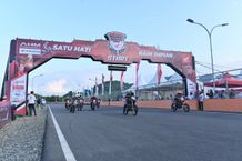 Ajak Pecinta Balap Melesat di Sirkuit, Honda Dream Cup Buka Kelas Baru Vario 160 Honda