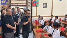 2.216 Siswa SMP di Denpasar Nikmati Program MBG Ramadan Pantau Makan