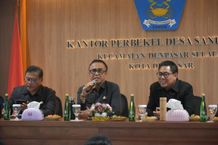 Wali Kota Jaya Negara Pimpin Rakor Perbekel/Lurah Triwulan I, Perkuat Sinergi untuk Dukung Percepatan Pembangunan Kota Denpasar Rakor Triwulan I