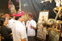 Bupati Sanjaya Hadiri Lomba dan Parade Ogoh-Ogoh Adat Bongan Puseh Desa Bongan Tabanan Parade Ogoh-Ogoh