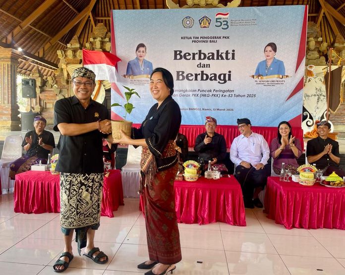 Berbakti dan Berbagi Berbakti dan Berbagi