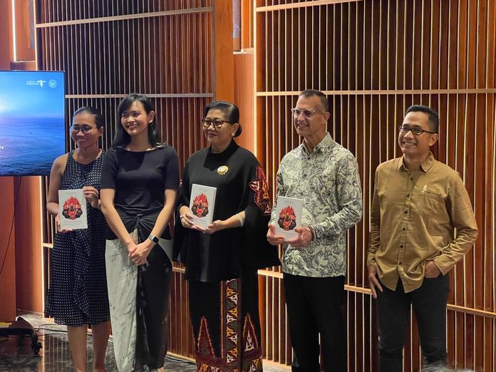 peluncuran buku terbaru karya Andre Syahreza yang berjudul "Semua Karena Nirankara?"