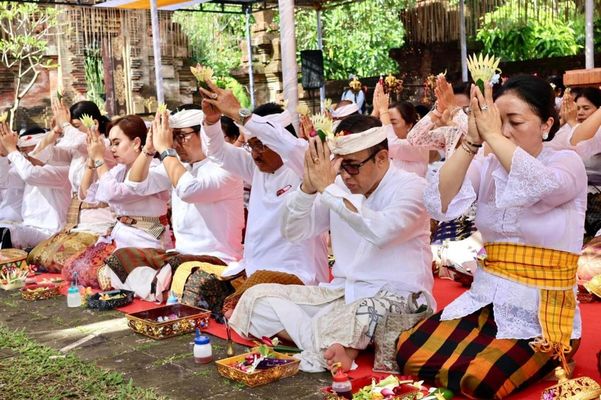 Karya Padudusan Alit