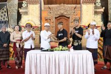 Wawali Arya Wibawa Hadiri Penutupan Lomba Bapang Barong dan Makendang Tunggal Yowana Desa Adat Peguyangan Bapang Barong