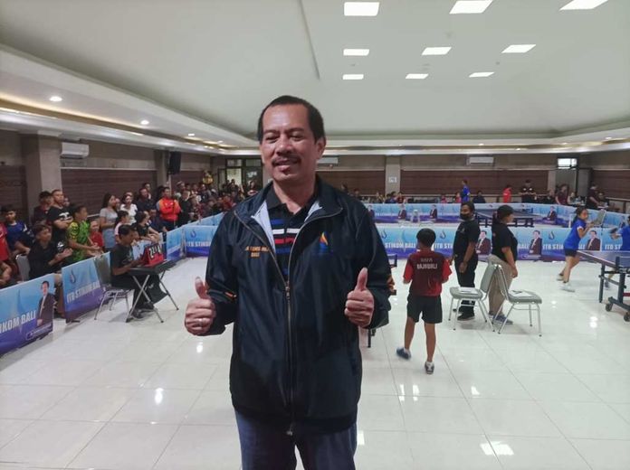 BaliPortalNews_ Tenis Meja Rektor ITB STIKOM Bali