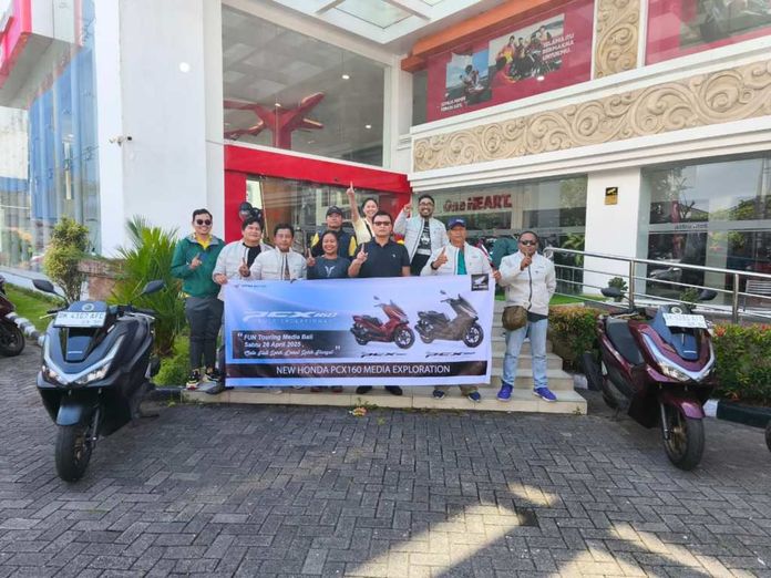 Touring PCX 160