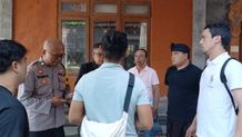 Libatkan Imigrasi-Bhabinkamtibmas, Desa Padangsambian Klod Tindak WNA Overstay WNA