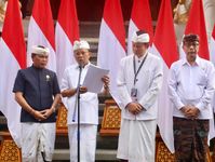 Wujudkan Kenyamanan dan Kelancaran Pelaksanaan Karya IBTK di Pura Agung Besakih, Gubernur Koster Terbitkan SE Nomor 08 Tahun 2025 Karya IBTK