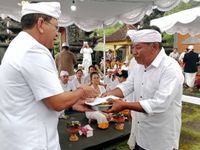 Pujawali Purnama Kedasa di Ulun Danu Buyan, Pemkab Buleleng Komitmen Dukung Secara Penuh Pujawali