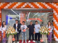 Showroom Yadea Resmi Dibuka di Denpasar, Langkah Strategis Menuju Adopsi Kendaraan Listrik di Bali Showroom Yadea resmi dibuka di Jalan Gatot Subroto Tengah, Denpasar, sebagai langkah mendukung penggunaan kendaraan listrik ramah lingkungan di Bali.