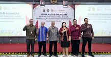 Edukasi Keuangan Jadi Misi Paskah, OJK Bali Gandeng Umat Kristiani Lawan Kejahatan Digital OJK Provinsi Bali menggelar edukasi keuangan bagi jemaat Kristiani di Denpasar dalam rangka Paskah untuk meningkatkan literasi dan kewaspadaan terhadap kejahatan keuangan digital.